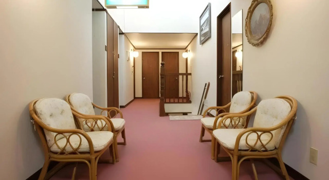 Pension Shiroi Kaigara, Book Hotel Sanmu Chiba
