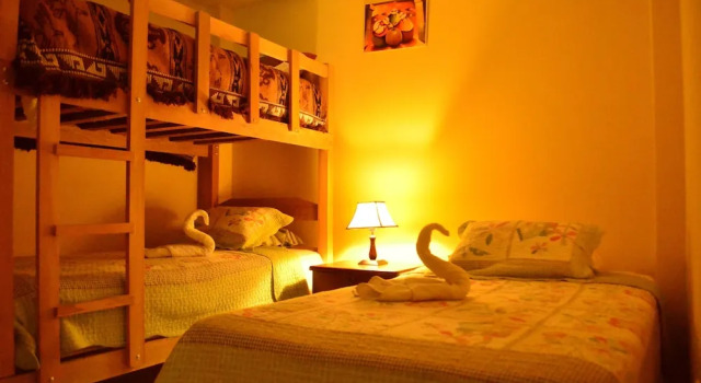 Трёхместный номер Standard с балконом Rosenverg B&B Tours