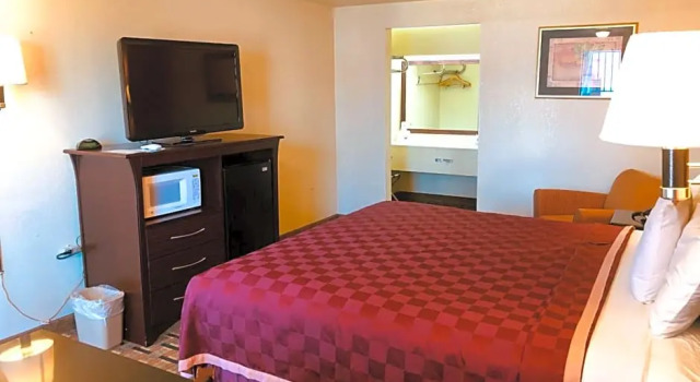 Люкс Red Roof Inn Hope