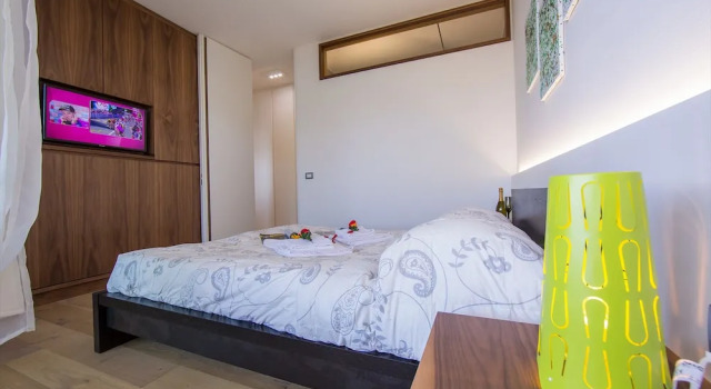 Vista Vercana - Fantastico, Book Apartment Hotels in Como with a Pool, Swimming Pool