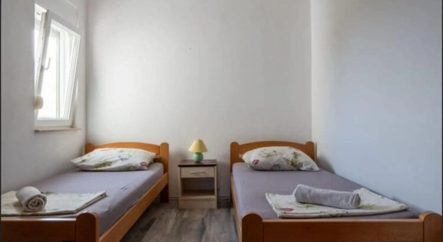 Holiday home Stipe, Vrsi-Mulo near Nin, Забронировать Отель Отели в центре Врси, в центре