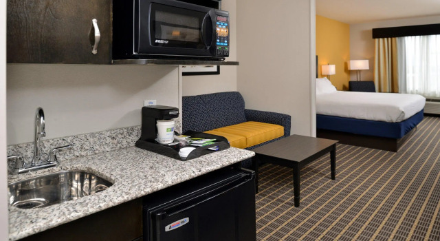 Двухместный люкс Fairfield Inn & Suites by Marriott Fort Walton Beach Hurlburt Area