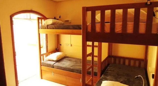 Caju Hostel, Забронировать Хостел Хостелы Сан-Пауло, рядом с Museum of Contemporary Art MAC, Хостел