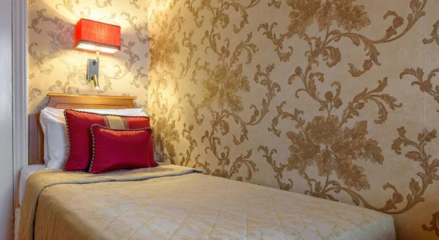 Номер Montana The Montana Hotel