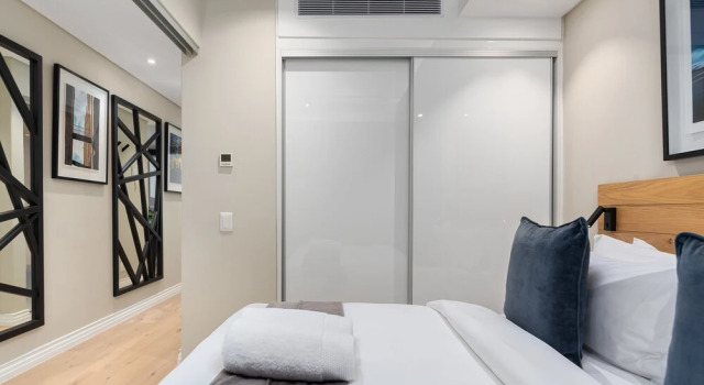 Апартаменты Comfort с балконом Docklands 519