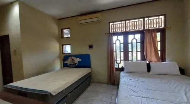 Suite Hotel O Syariah Near UNS Surakarta formerly La Tansa