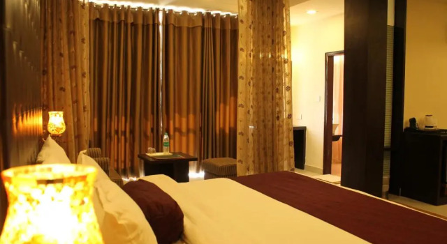 Двухместный номер Standard Hotel Surya, Kaiser Palace