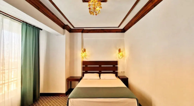 Bozcaada Fahri Hotel