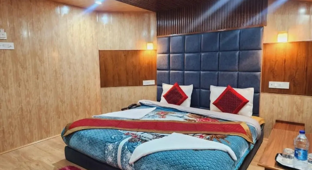 Номер Classic с балконом City plaza resort