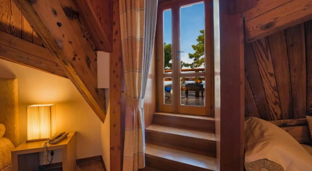 Полулюкс La Bussola Beach Hotel