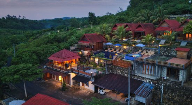 Sebuluh Sunset Hill