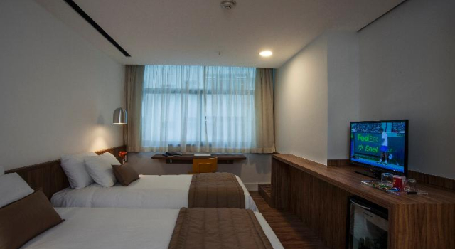 Двухместный номер Standard с балконом H Niteroi Hotel