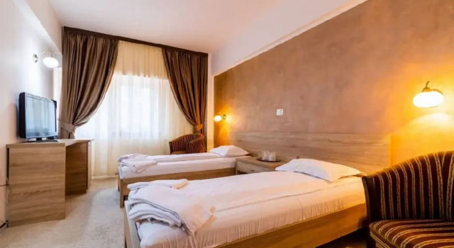 Livadia, Rezerwuj Hotel Baile Olanesti 