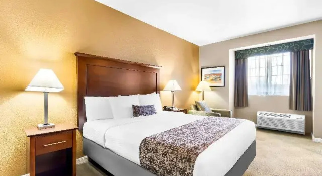 Трёхместный номер Standard Best Western California City Inn & Suites
