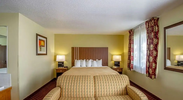 Люкс Quality Inn Mineral Point