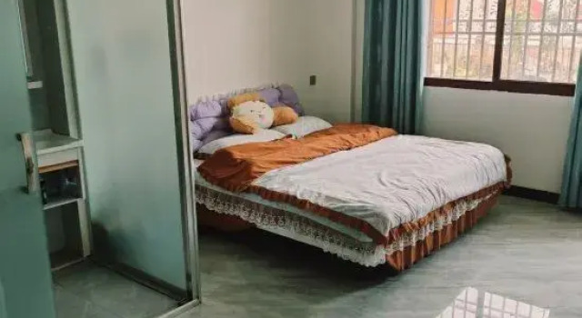 Xiaogeng Homestay, Buchen Sie Hotel Dehong 