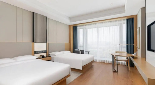 Двухместный номер Superior Courtyard by Marriott Hangzhou West