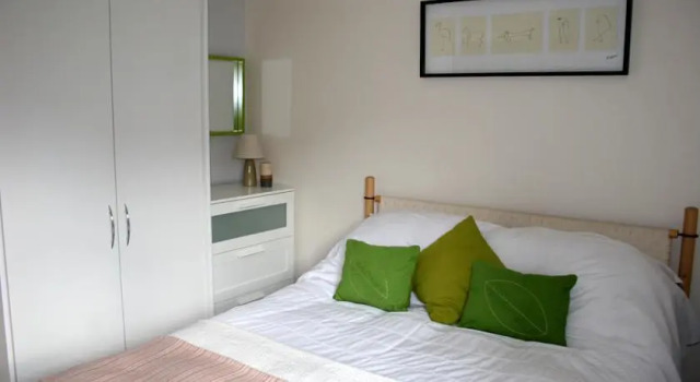Kings Court Apartments