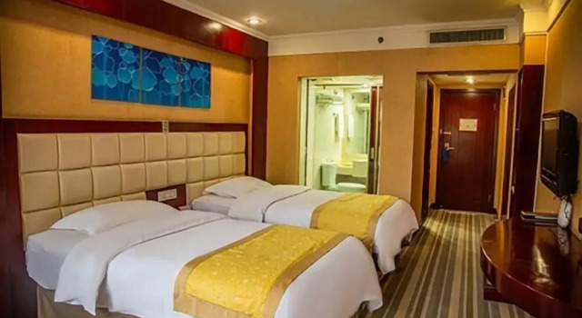 Royal Hotel, Book Hotel Sanmenxia Henan