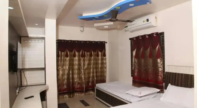 Goroomgo Laxmi Towers Madurai, Забронировать Отель Отели штата Тамилнада с завтраком, Завтраки