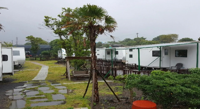 Seogwipo PyoseonCaravan, Prenota Hotel Pyoseon Seogwipo