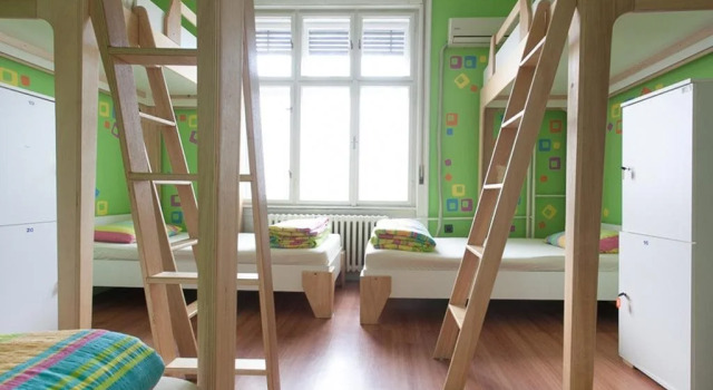 City Hostel Center, Забронировать Хостел Хостелы Нови-Сад, рядом с Museum of Vojvodina, Хостел