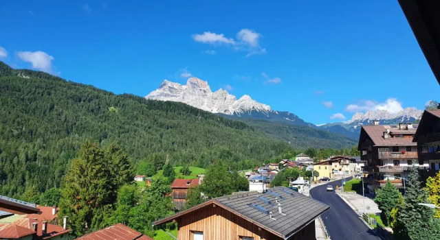 Апартаменты Appartamento ultimo piano vista Dolomiti