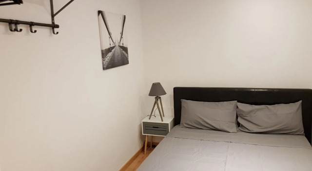 Apartamento Espíritu Santo - Malasaña, Забронировать Апартаменты/квартира Шамбери Мадрид, рядом с Дом-музей Лопе де Вега