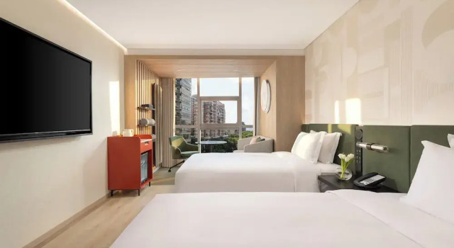 Четырёхместный номер Standard с видом на город EVEN Hotel Hangzhou West Lake by IHG