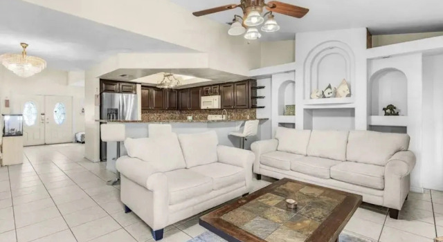 Al Capone - Paradise Home & Apartmen