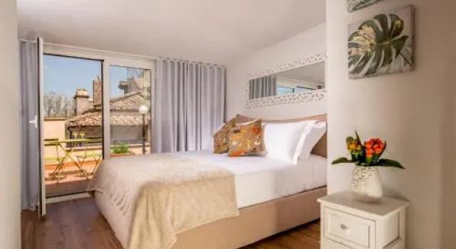 Comfort Stay St. Peter, Забронировать Отель Рим Лацио, рядом с Площадь Кампо-деи-Фиори