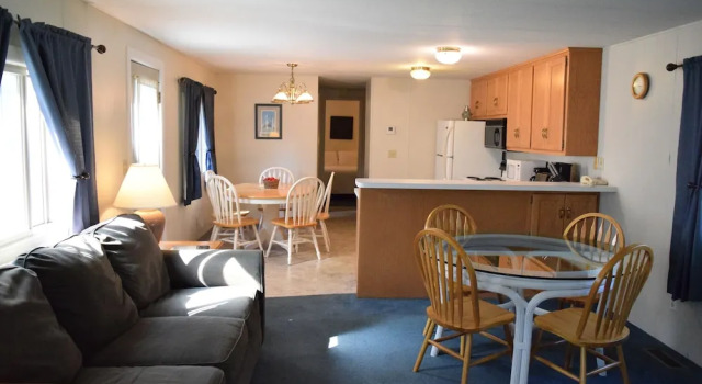 Коттедж Deluxe AppleCreek Resort-Hotel & Suites