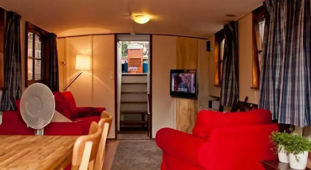 The Hoop Houseboat, Забронировать Отель Отели Норда 4 звезды, 4*