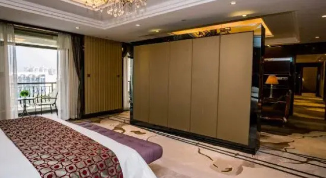 Люкс Executive Country Garden Phoenix Hotel YangShan