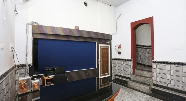 Oyo 23090 Hotel Mani Bhai Patel, Забронировать Отель Отели штата Раджастхана 3 звезды, 3*