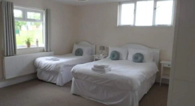 Номер Superior Mendip Spring Golf and Country Club