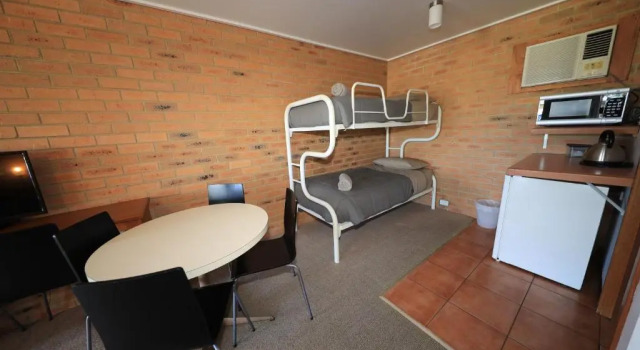 Номер Standard Quays Motel San Remo