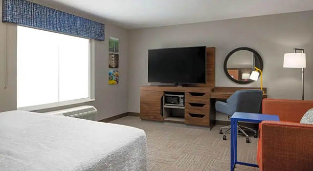 Люкс с частичным видом Hampton Inn by Hilton Green Bay Stadium