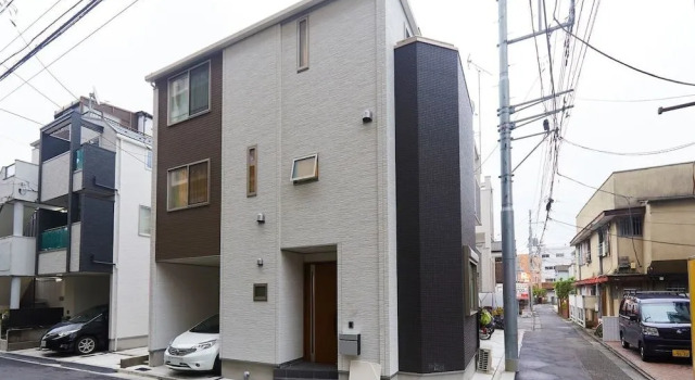 Haneda Luxury House