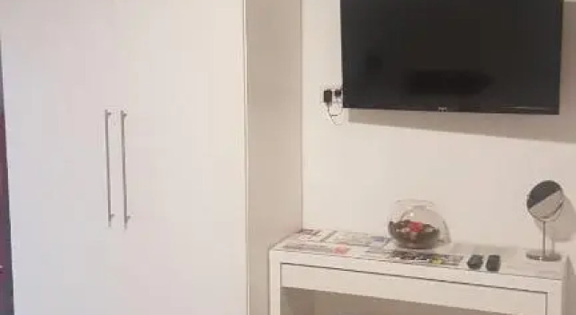 Home Away From Home - Apartment Ilica, Забронировать Апартаменты/квартира Отели Загреба с парковкой, рядом с Zagreb Stone Gate, Парковка