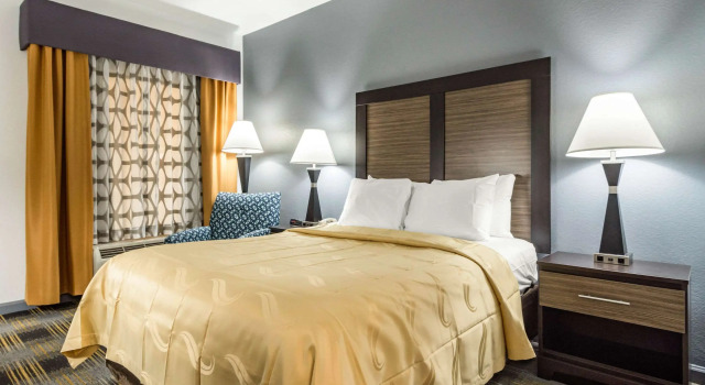 Двухместный номер Standard Quality Inn near Six Flags Douglasville