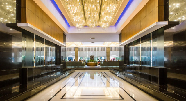 Holiday Inn Express Manila Newport World Resorts