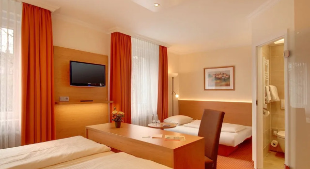 Трёхместный номер Comfort Hotel Kriemhild am Hirschgarten