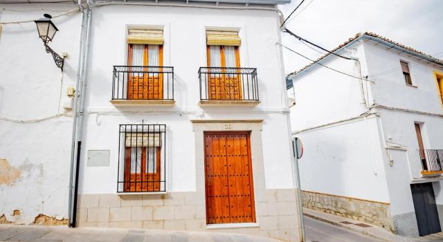 CASA EL RINCONCITO, Забронировать Отель Антекера провинция Малага, рядом с Paraje natural Nacimiento del Rio de la Villa