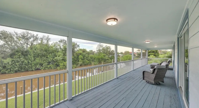 Коттедж Dock + Canal View: Tranquil Escape in Punta Gorda