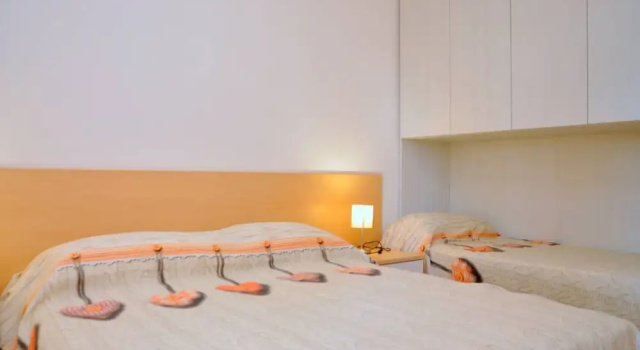 Sunny Flat With Terrace - Beahost