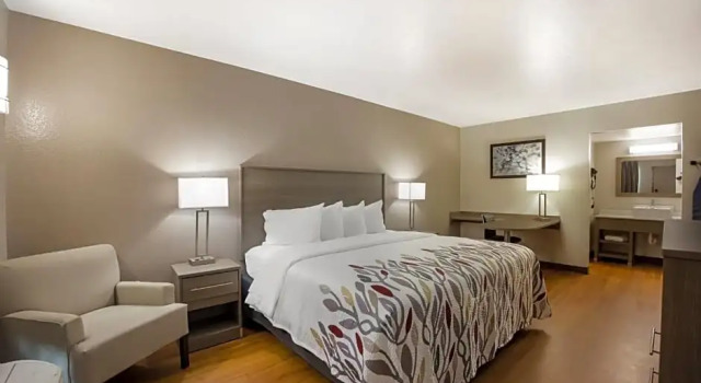 Номер Superior Red Roof Inn & Suites Thomasville