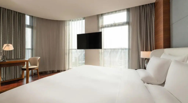 Двухместный люкс Superior Novotel Shanghai Hongqiao