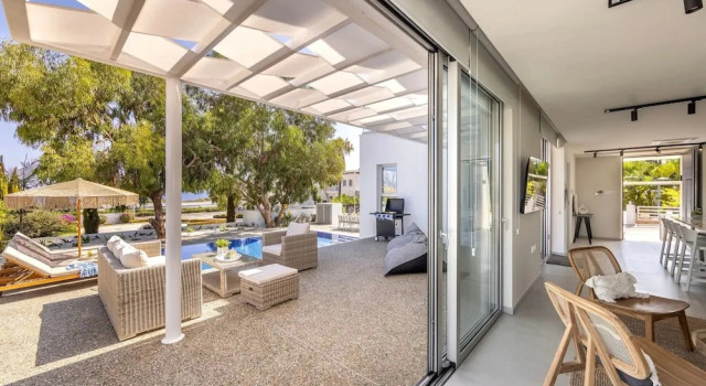 Коттедж Protaras Leomi Seaview Villa