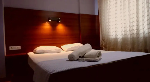 Arbalife, Boek Hotel Hotels in Pendik met parkeren, Parkeren